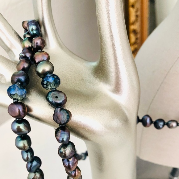 Vintage Peacock Pearl Necklace - Picture 3 of 16